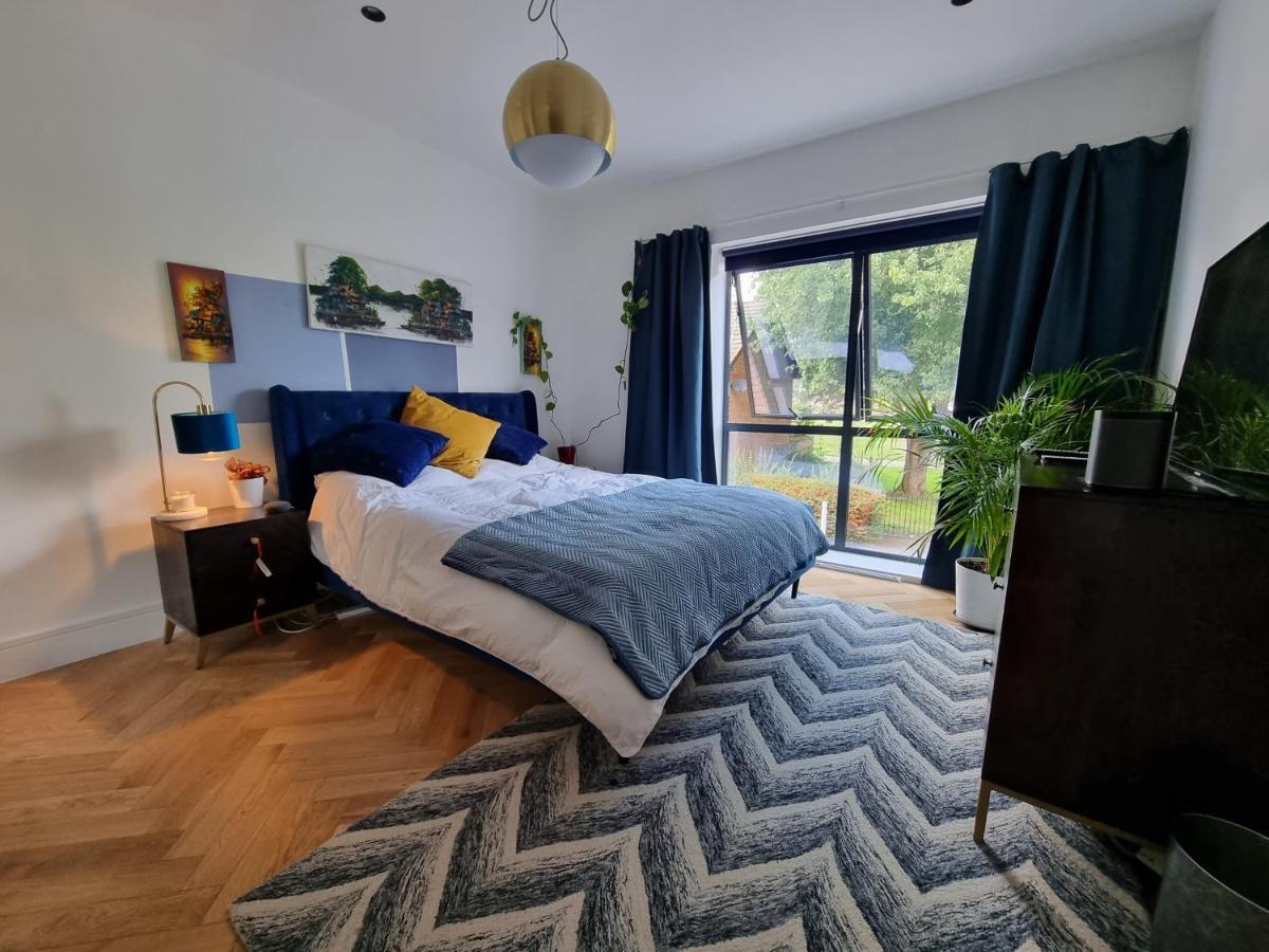 Bright Spacious Apartment In The Park Londres Extérieur photo