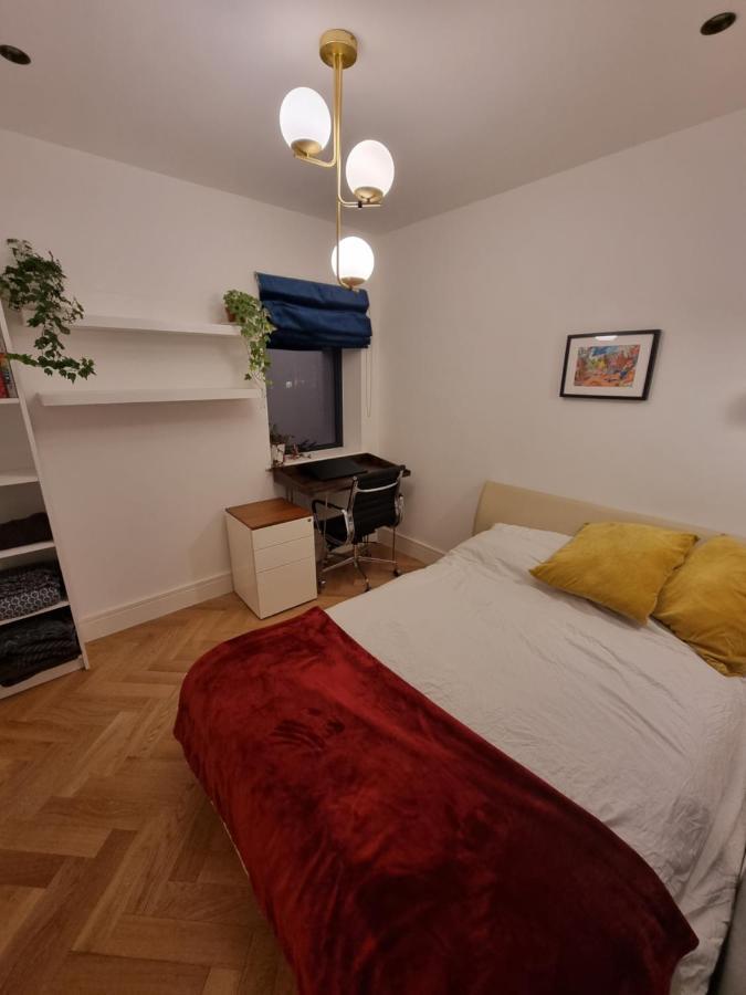 Bright Spacious Apartment In The Park Londres Extérieur photo